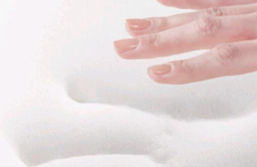 給小孩子買什么樣的床墊好？